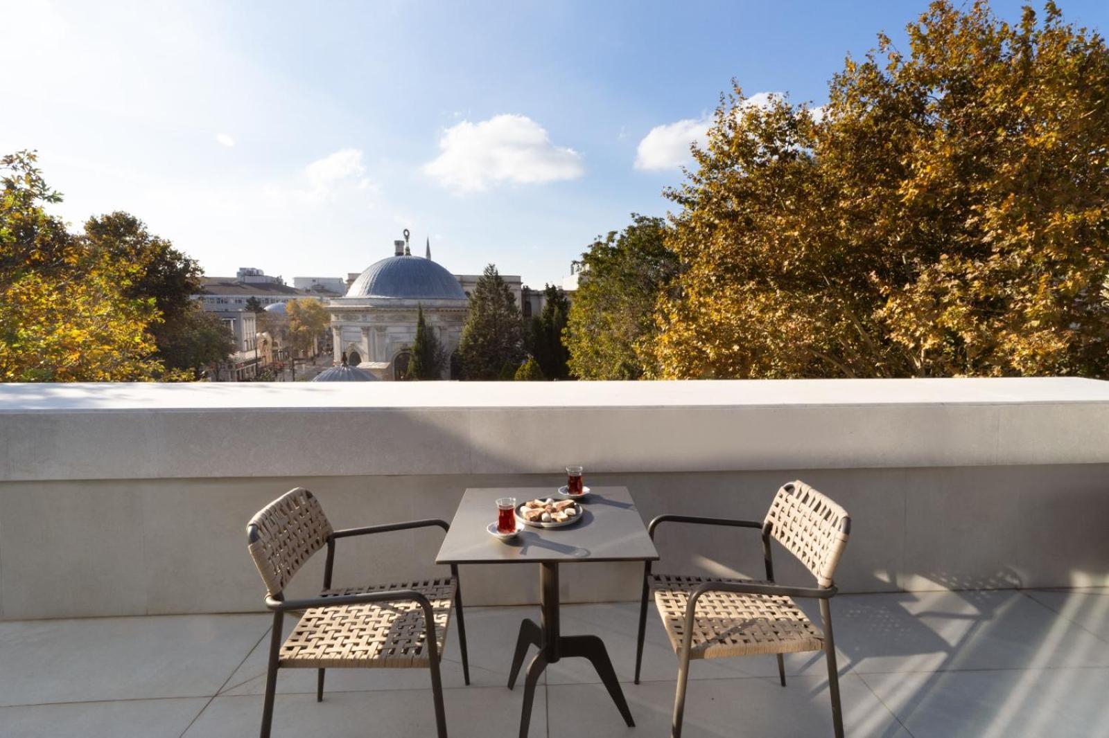 Bentley Hotel Old City-Special Class İstanbul Dış mekan fotoğraf View from the rooftop